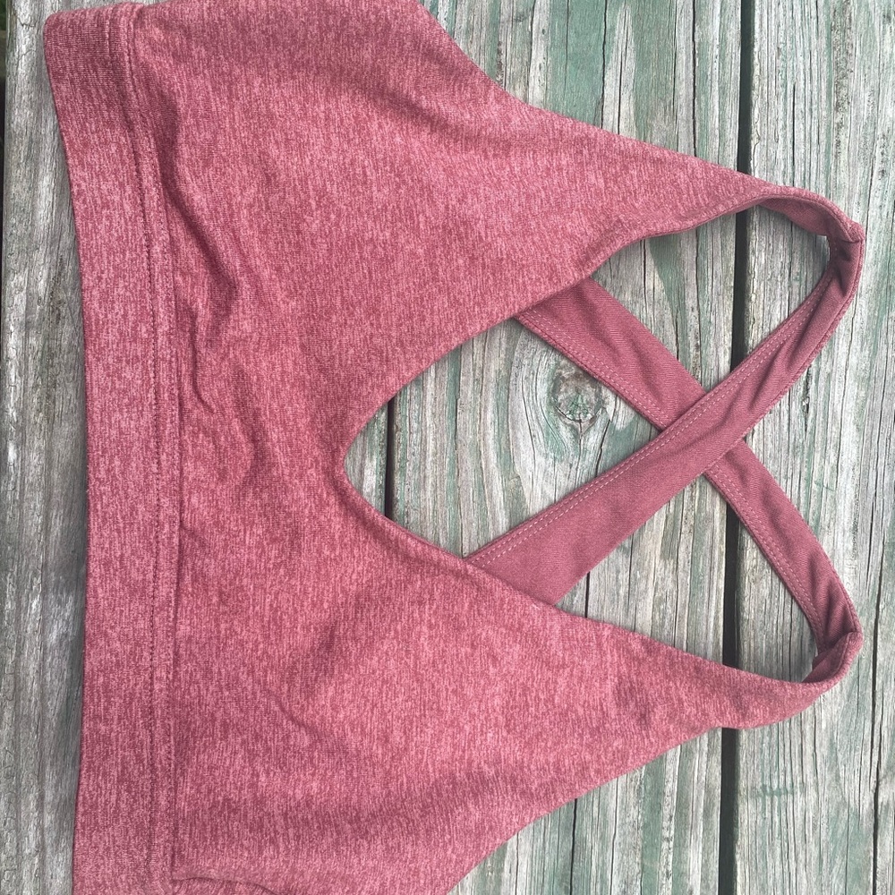 P'tula active bare V sports bra